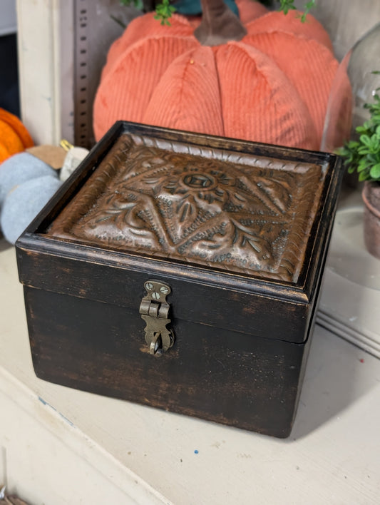 Wooden box