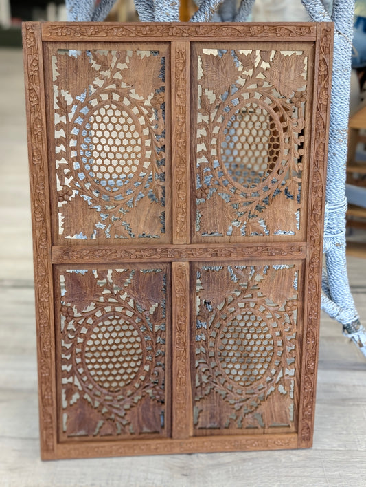 Wooden wall detail