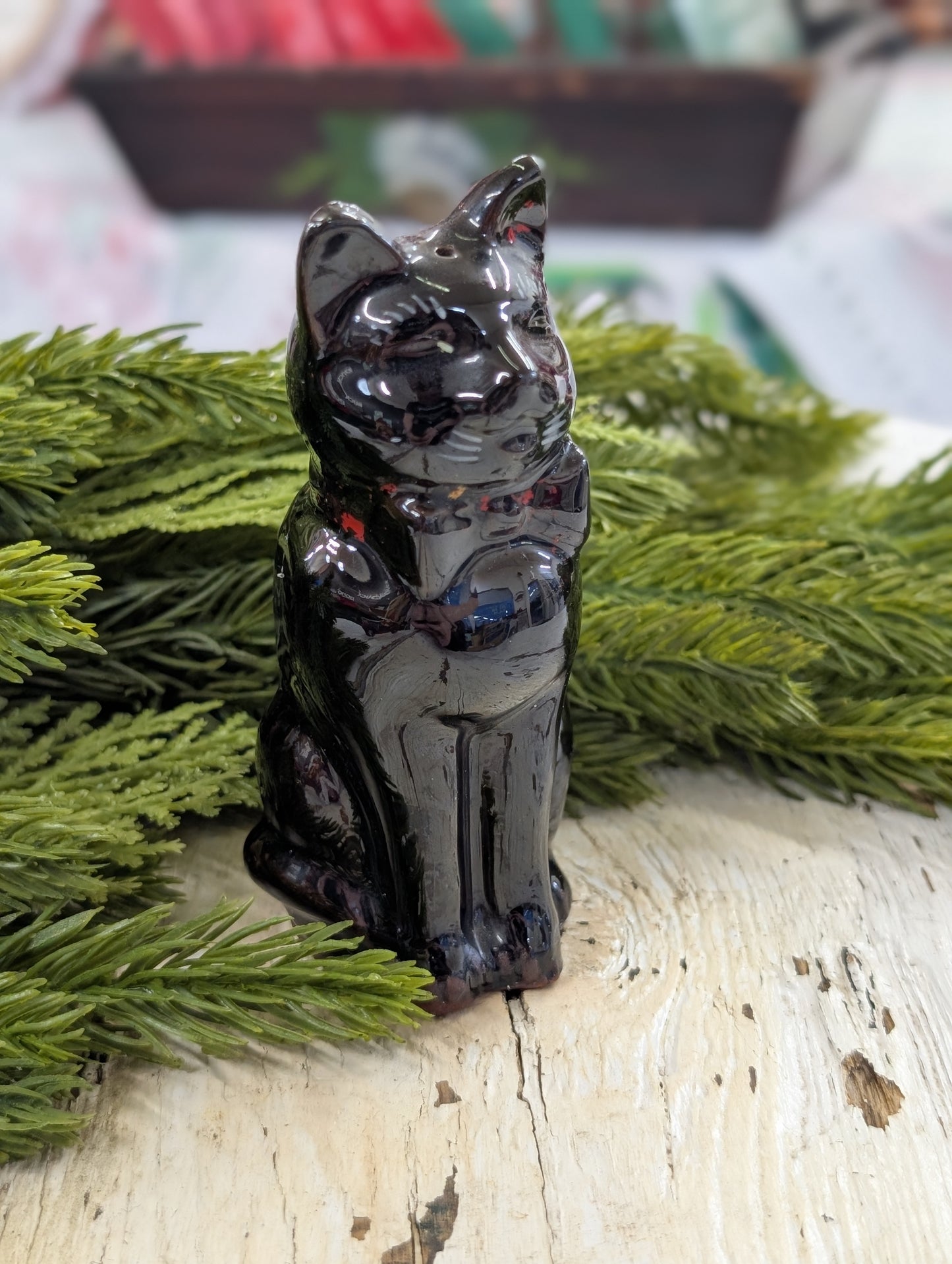 Redware cat single salt