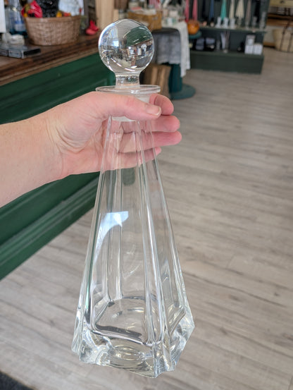 Alcohol decanter