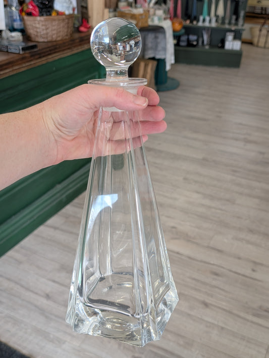 Alcohol decanter