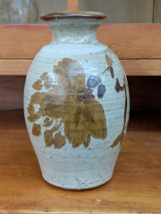 Pottery vase