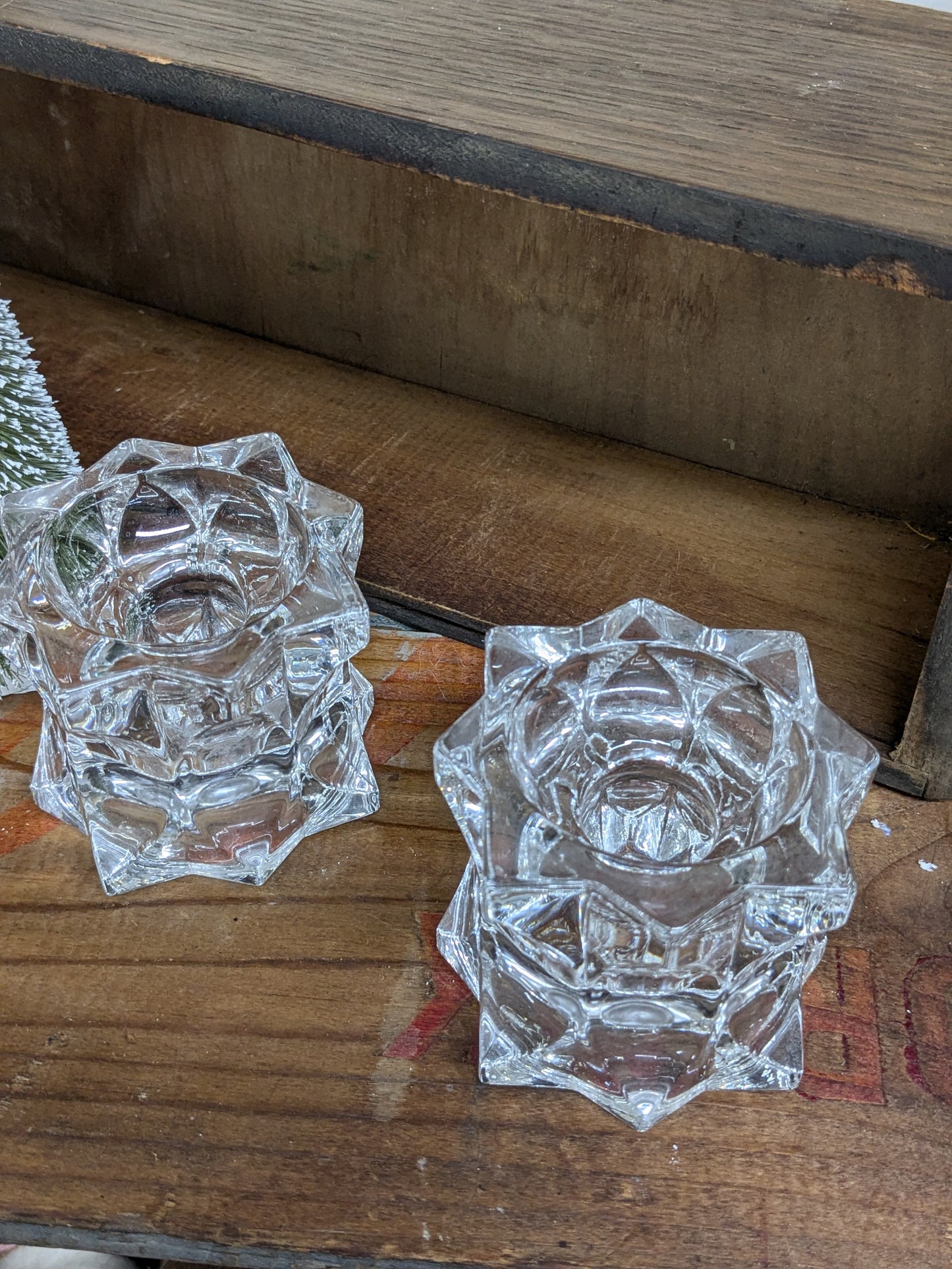 Set of glass candlestick holders starburst