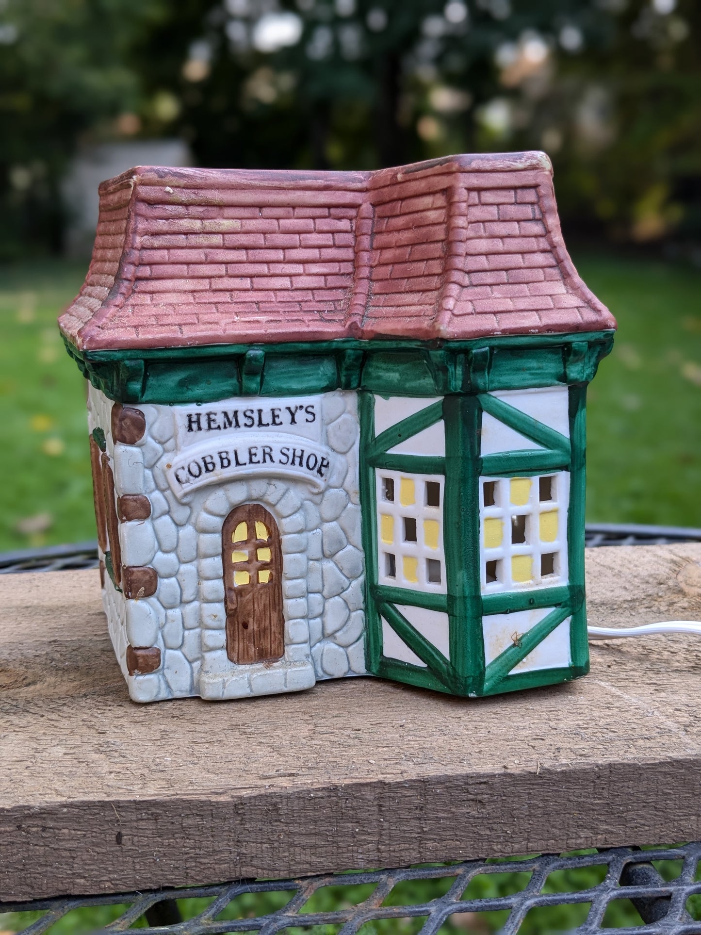 Ceramic Light up House