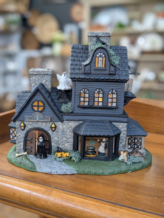 Haunted house Tealight House