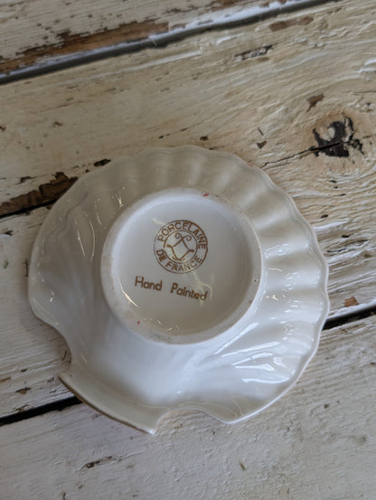 Shell catchall dish