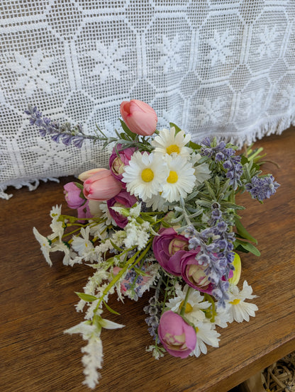 Pink tulip spring bouquet