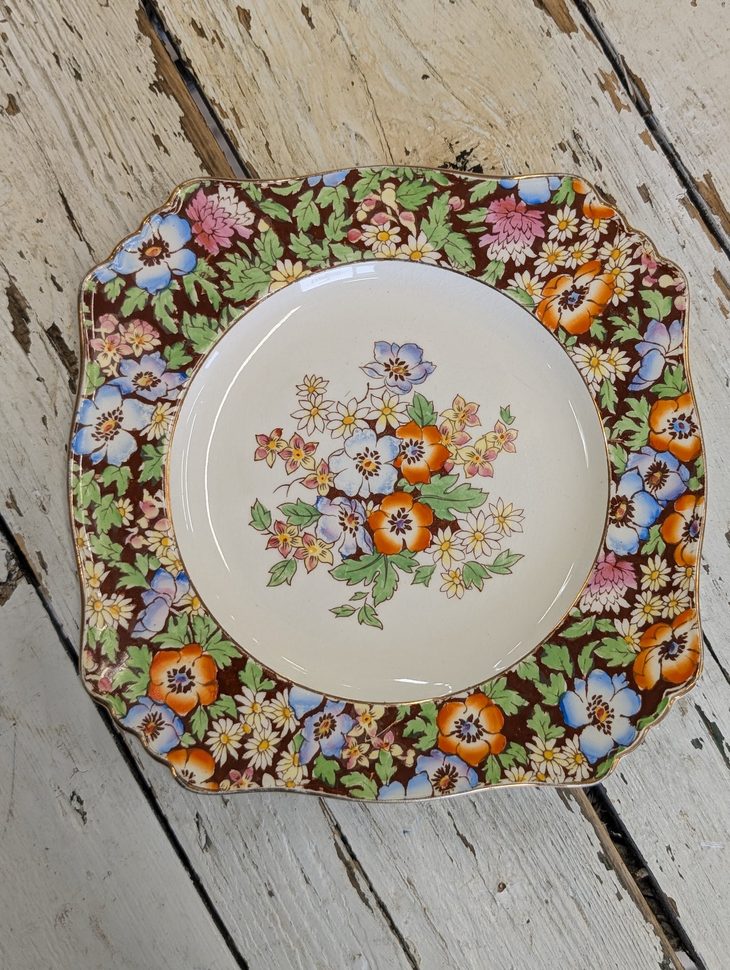 Assorted decor plate