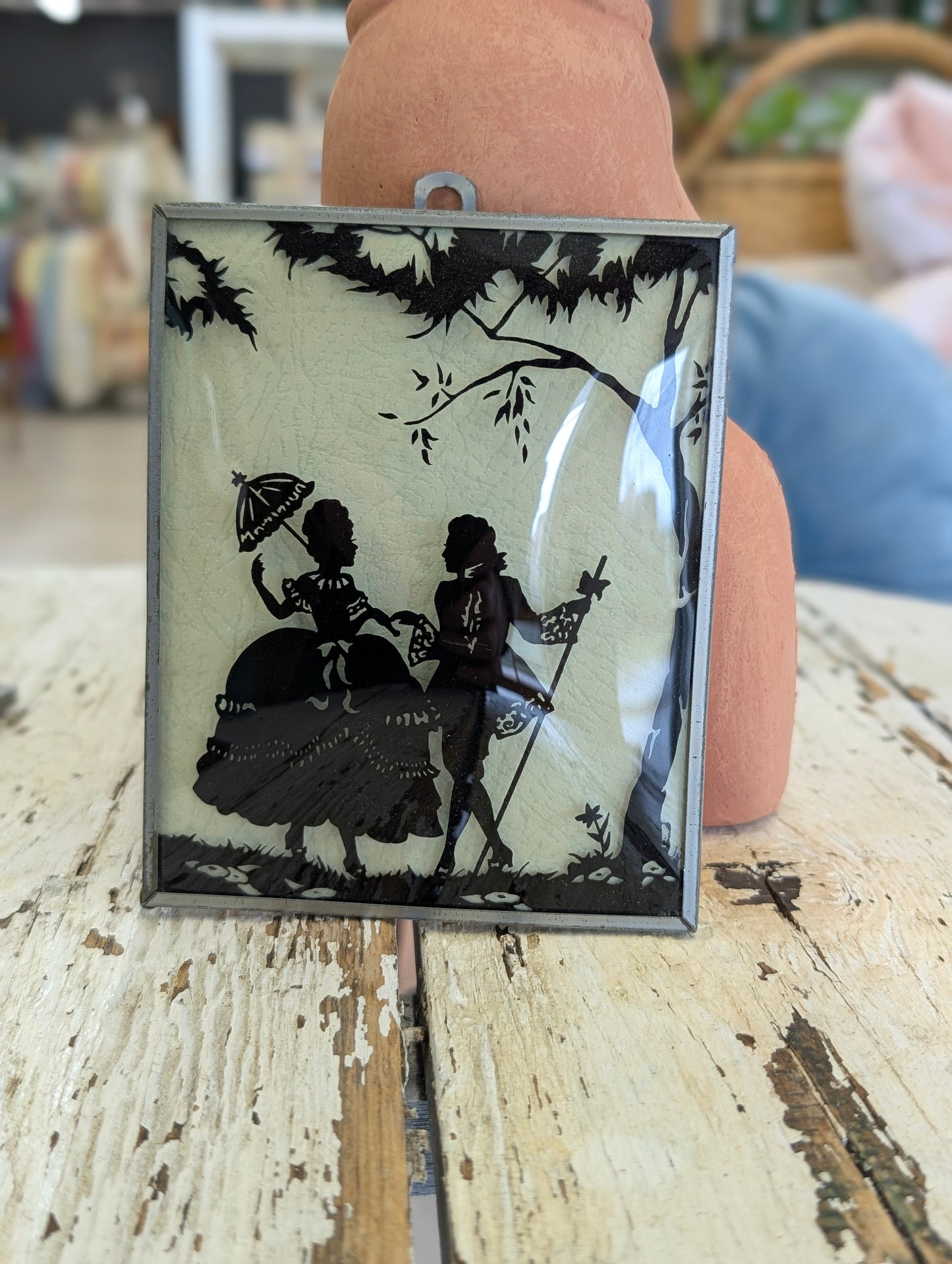 Silhouette paintings