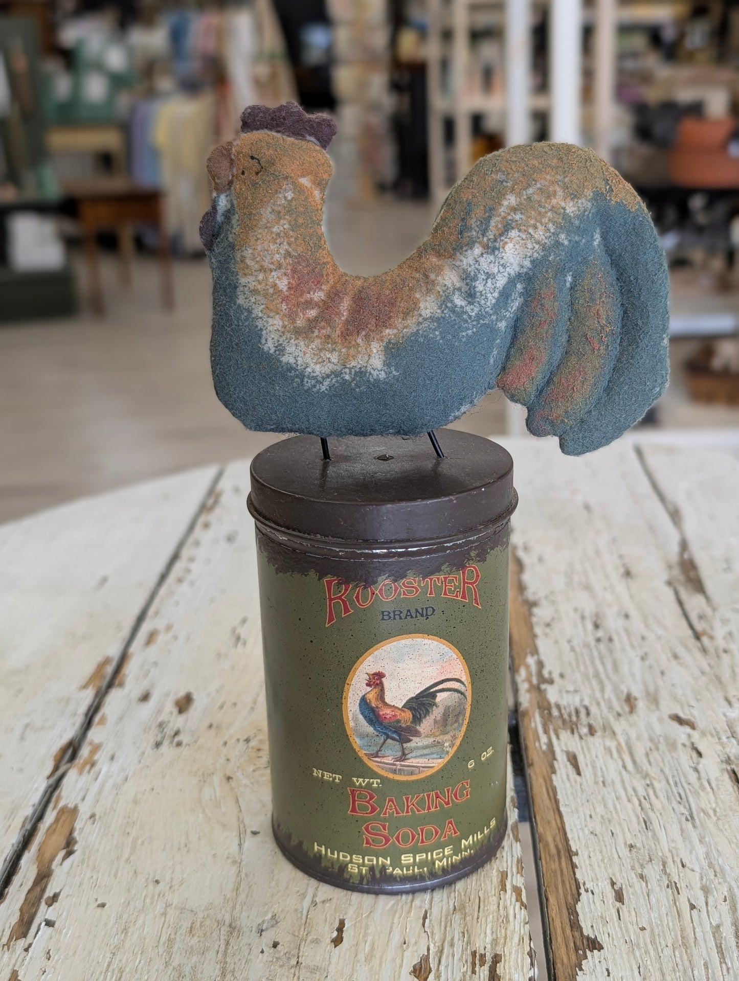 Rooster Tin