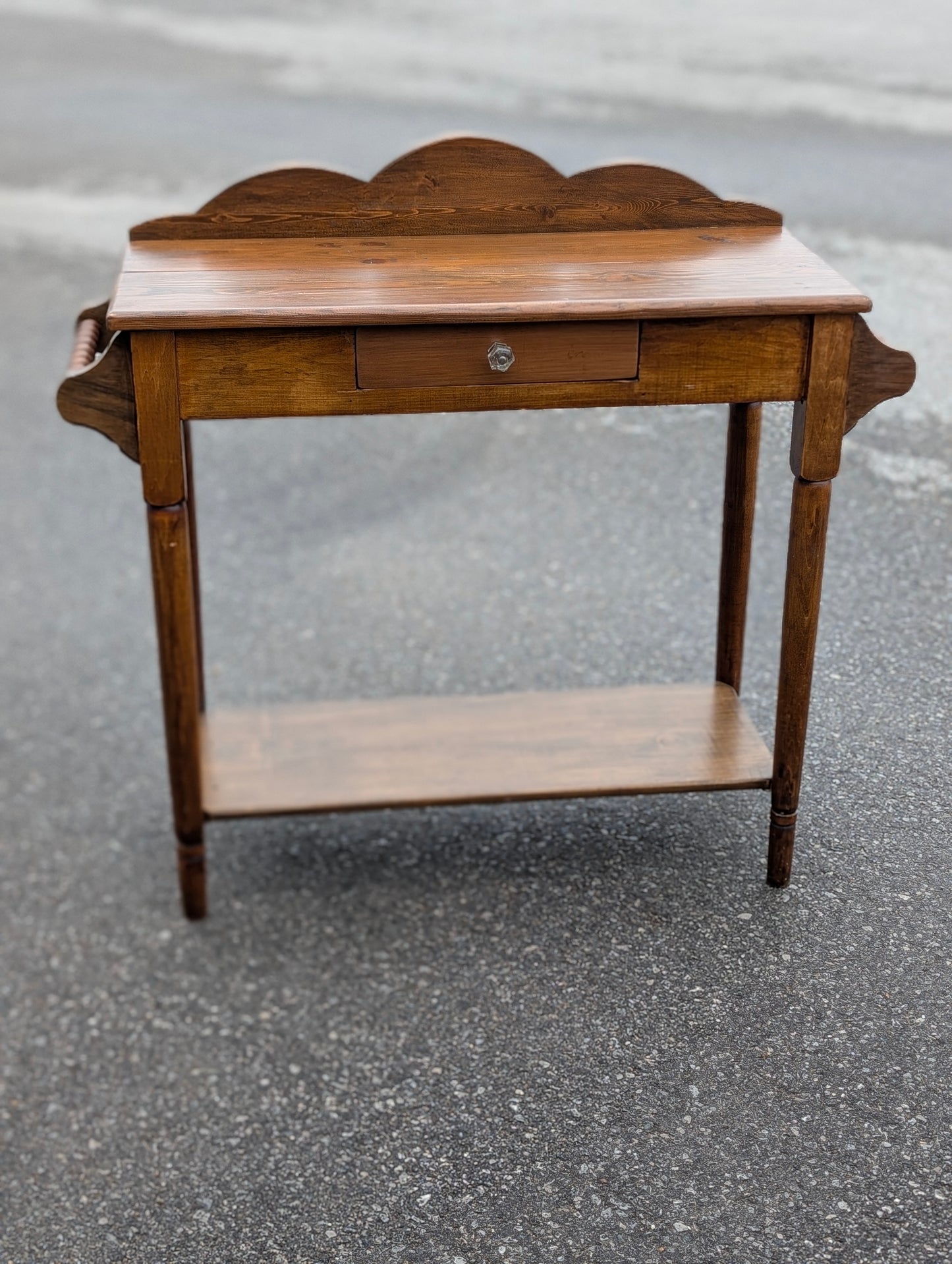 Wall table