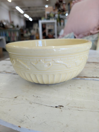 Vintage RRP Co. yellow ceramic mixing bowl