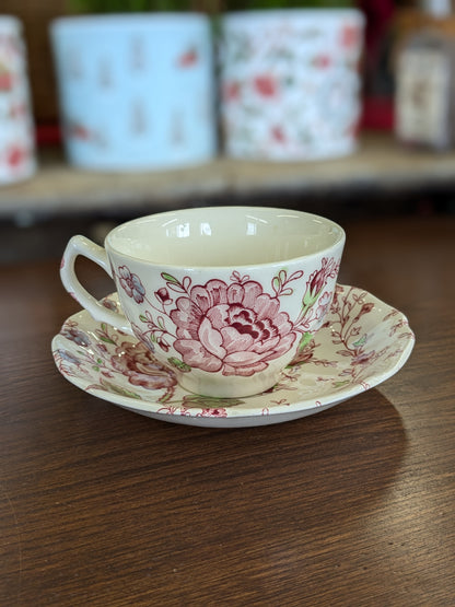 Rose chintz teacup