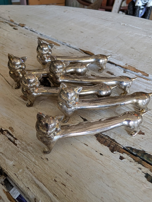 Set of 6 silver kitty knife rest