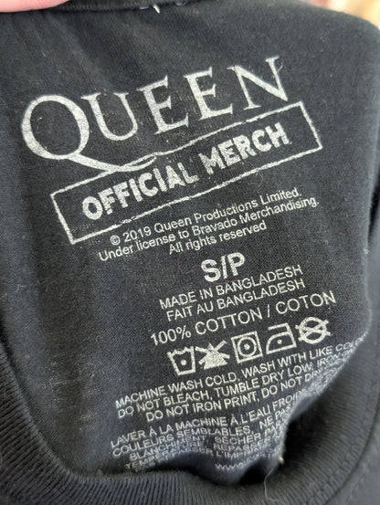 Queen Tee