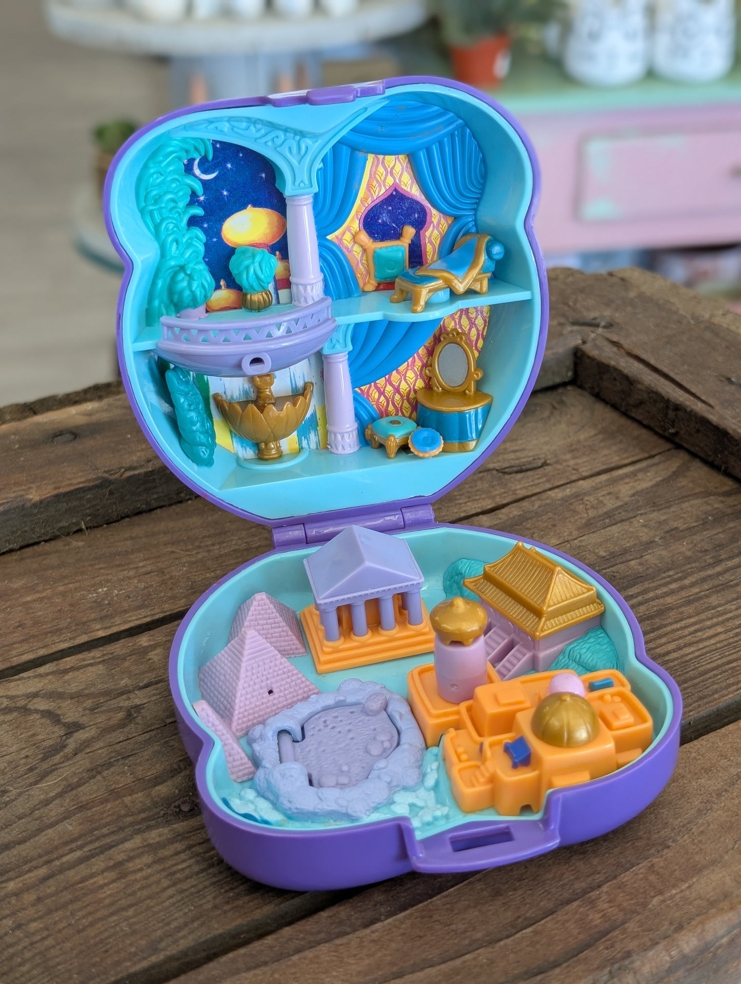 Aladdin vintage Polly Pocket