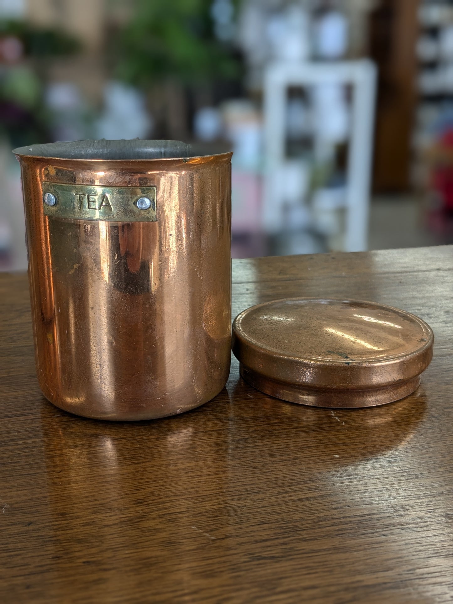 Tea copper container