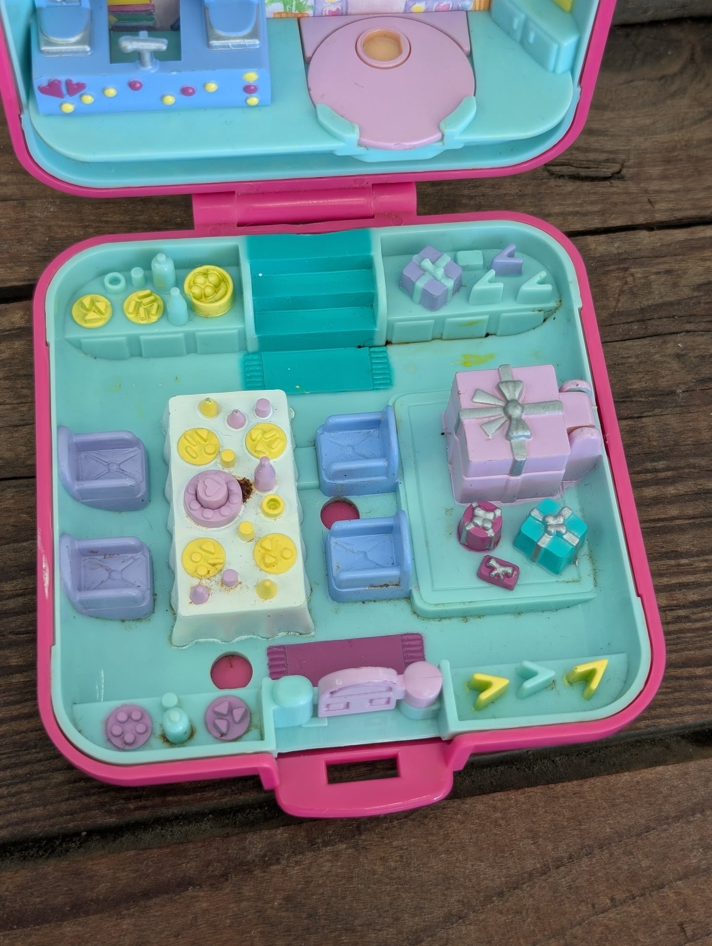 Polly Pocket Birthday Party - Time