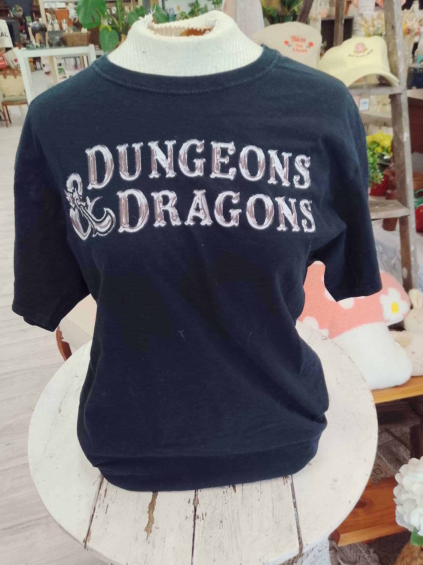 Dungeons & Dragons tee - s