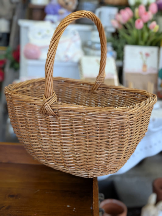 Picnic basket