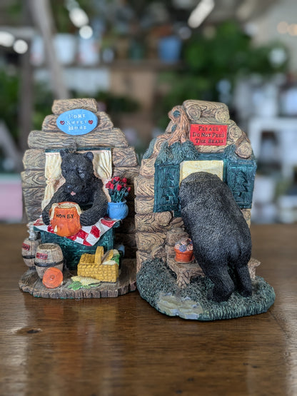 Bear book ends