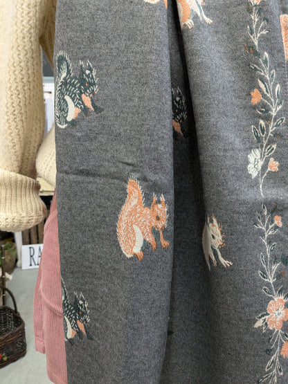 Squirrel Scarf