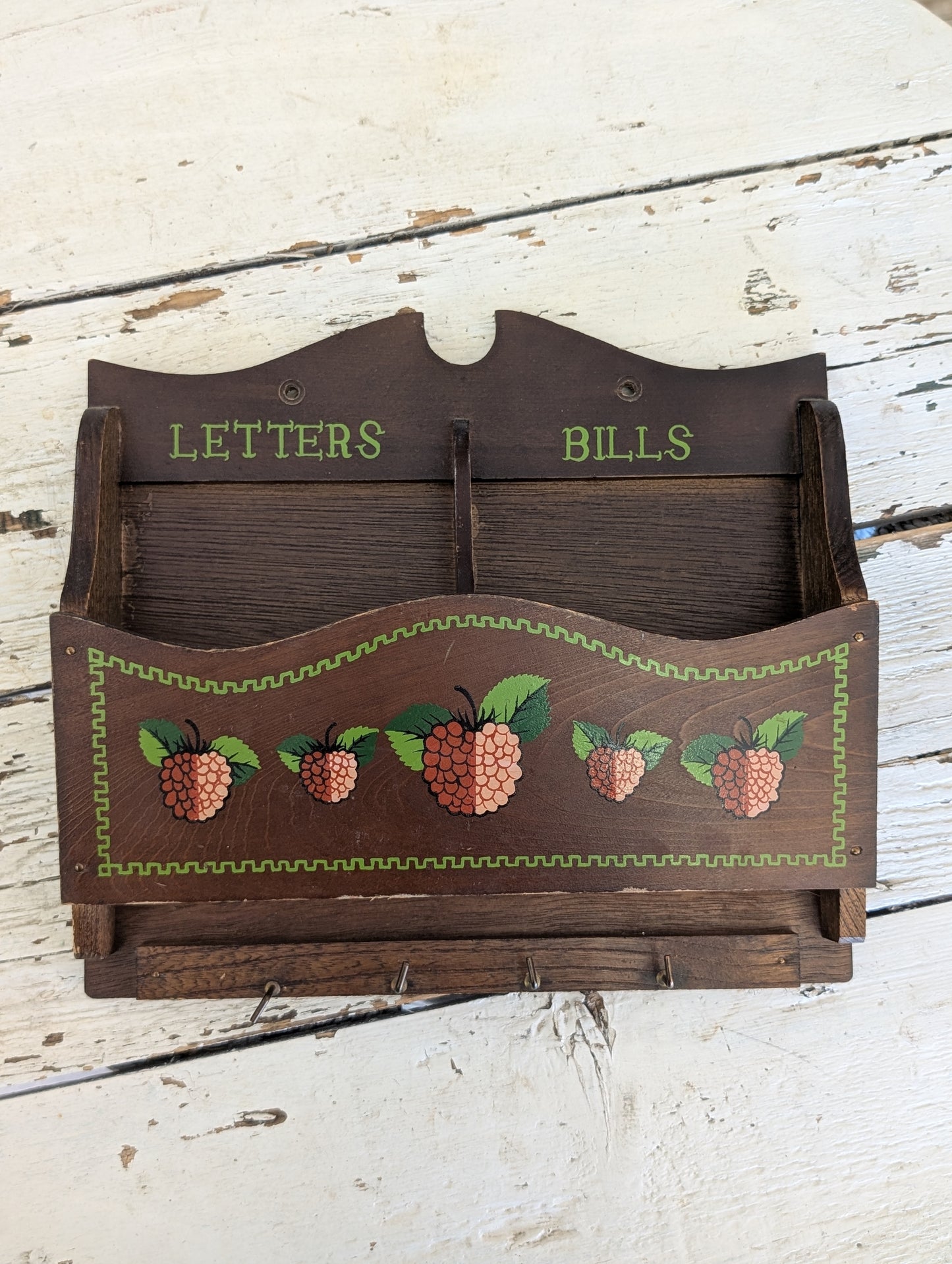 Small wooden wall organizer