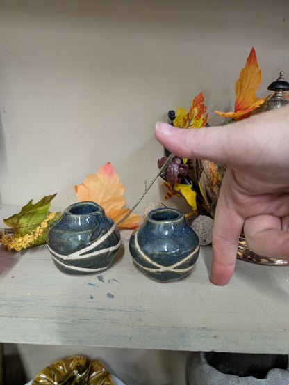 Mini pottery vase