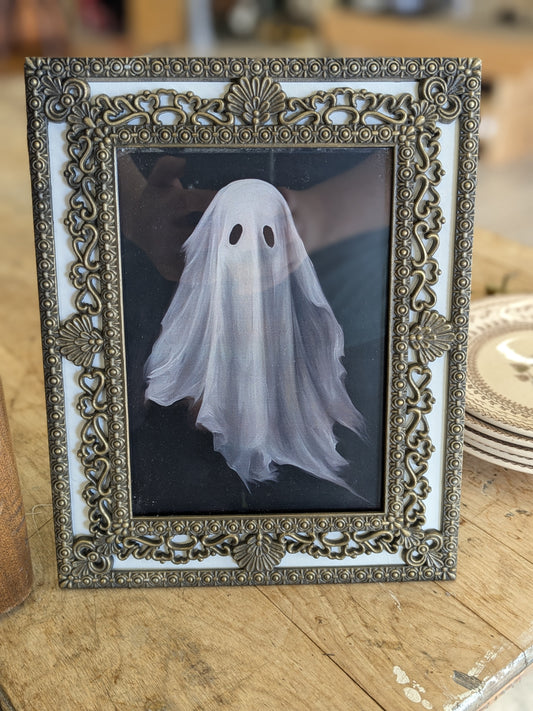 floating Ghost with frame