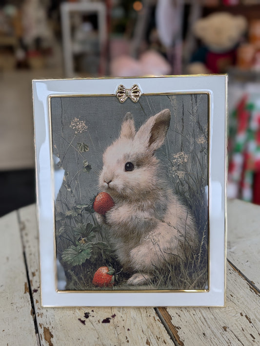 Bunny with strawberry frame