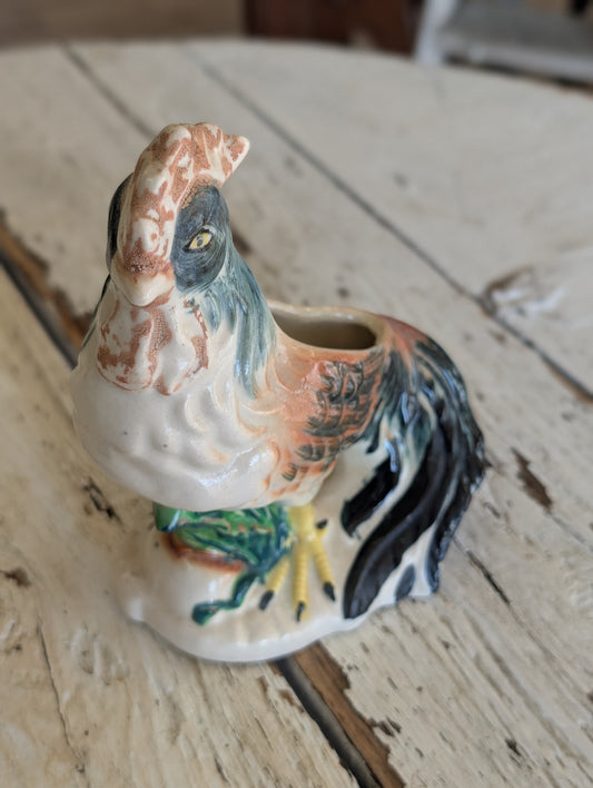 Small rooster planter