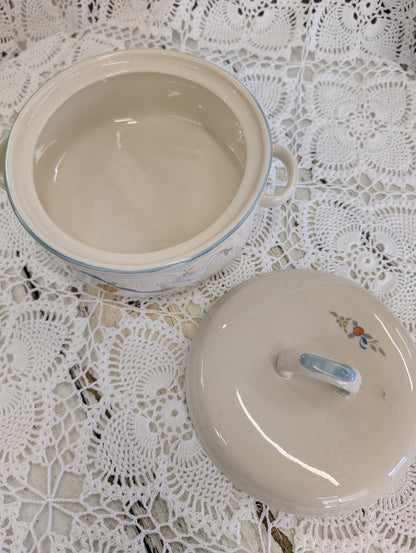 Marmalade" stoneware covered vegetable bowl with goose and strawberry