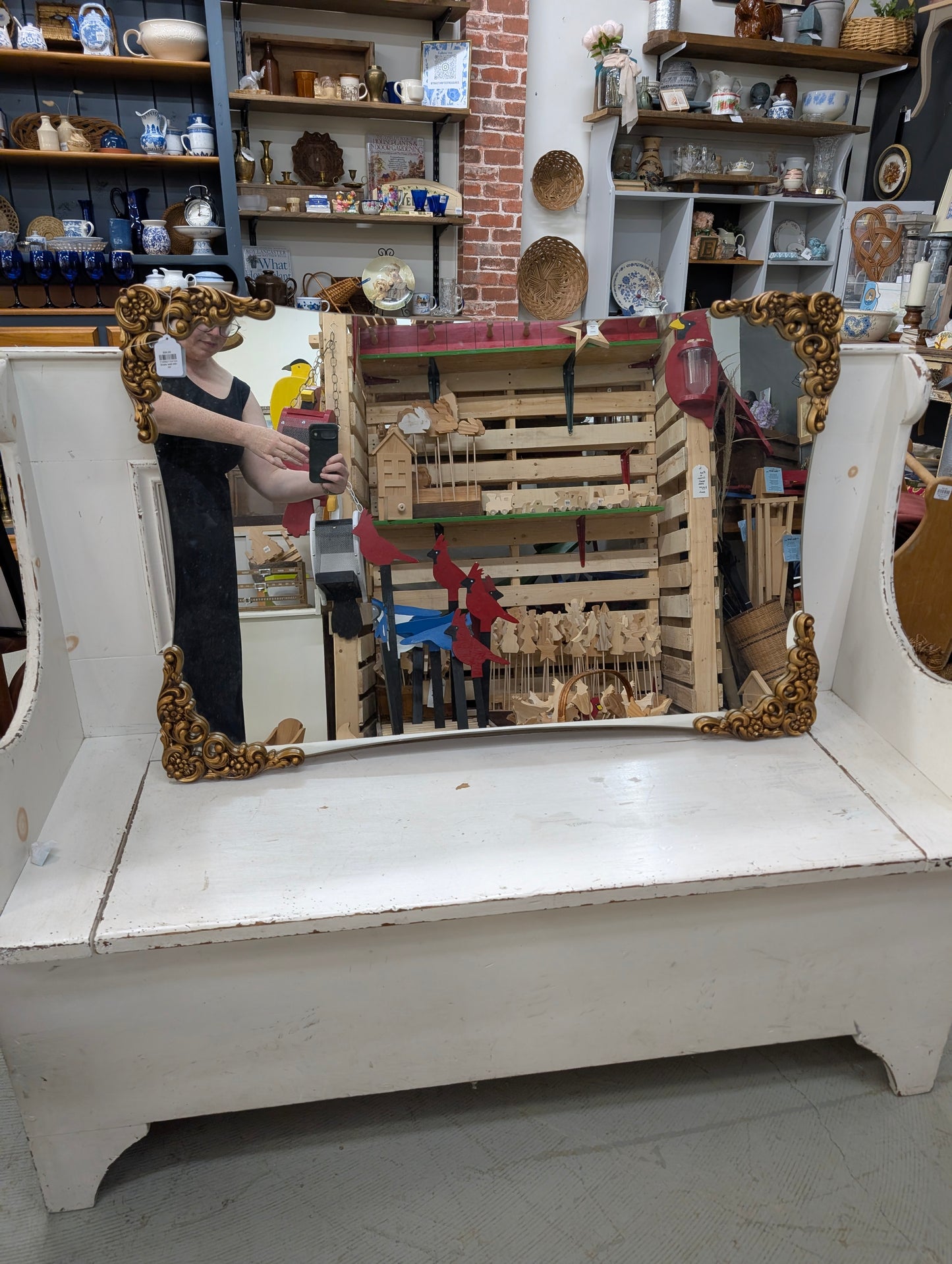 White distressed hall bench