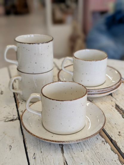 J&G Meakin Lifestyle dinnerware