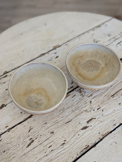 Set of 2 pottery bowls