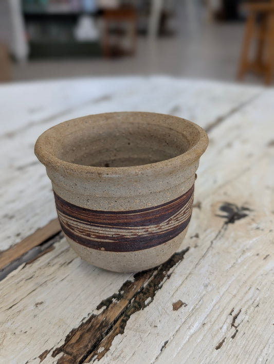 Small pot