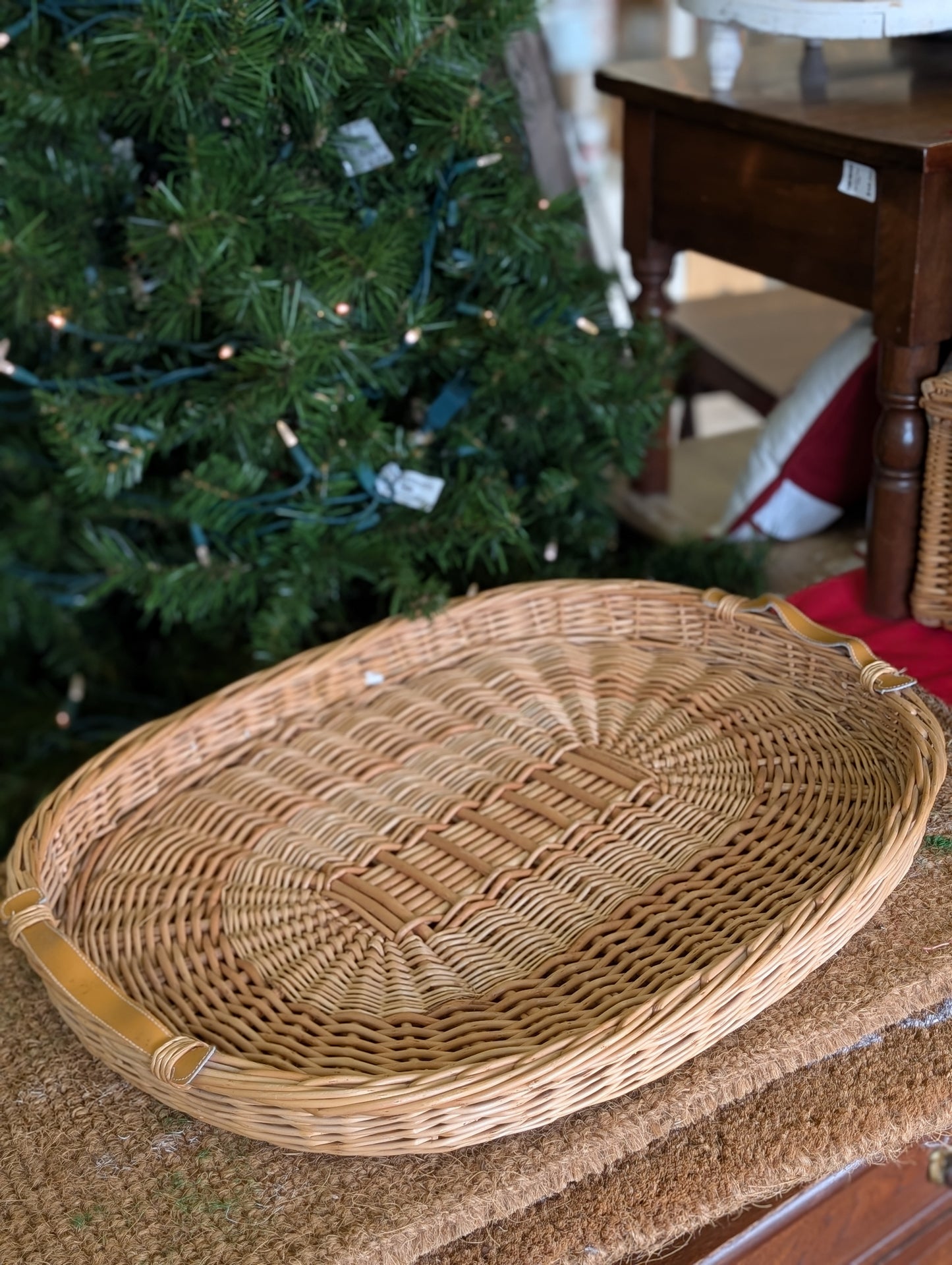 Large whicker serving tray