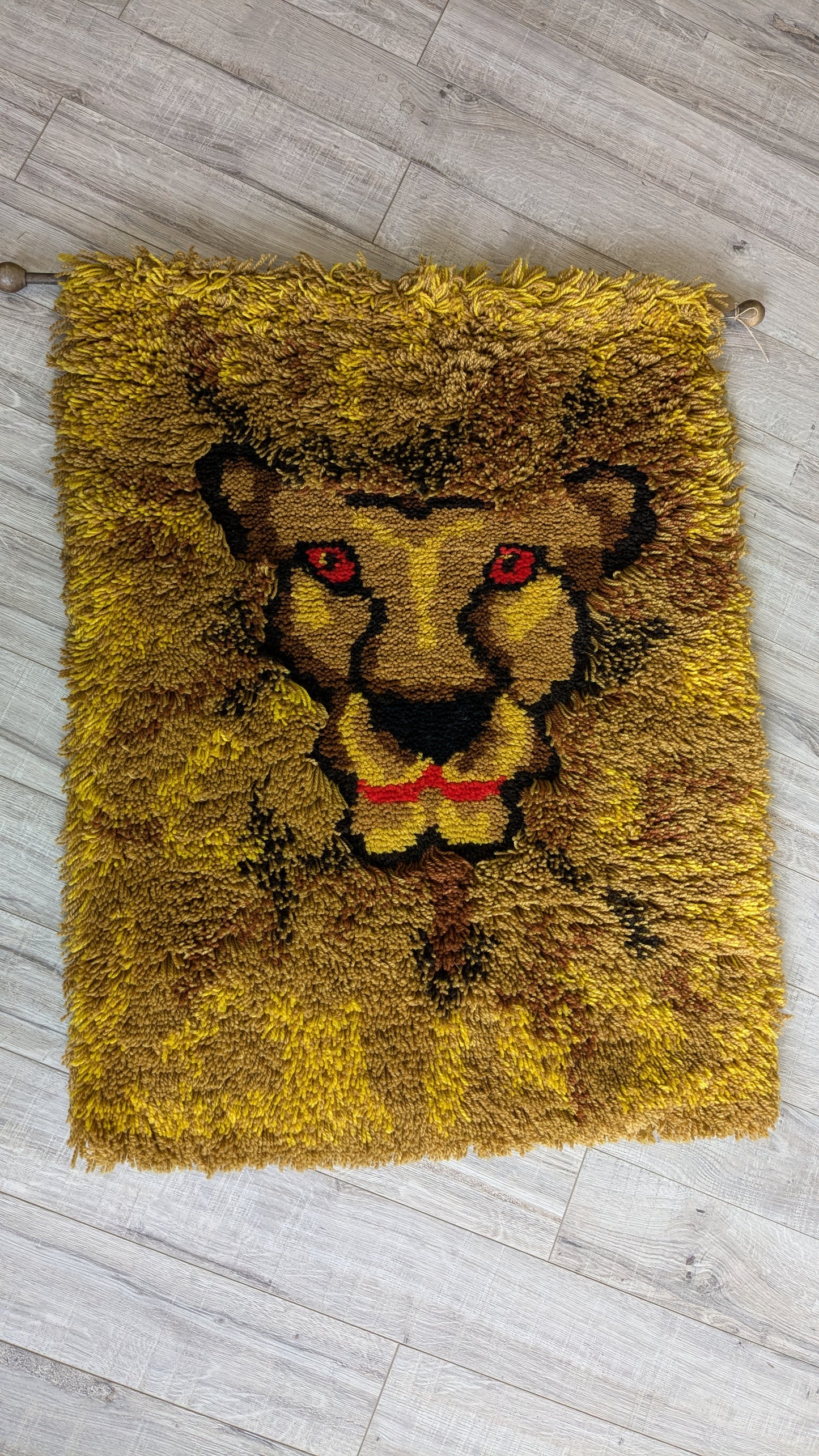 vintage latch hook lion art