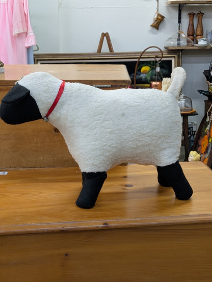 Plush sheep