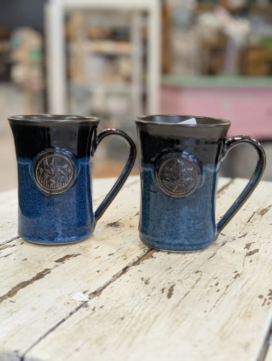 Medallion Mug - Black and Blue