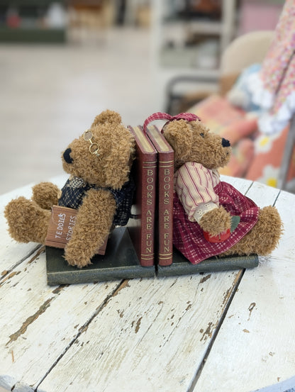 Bear book ends