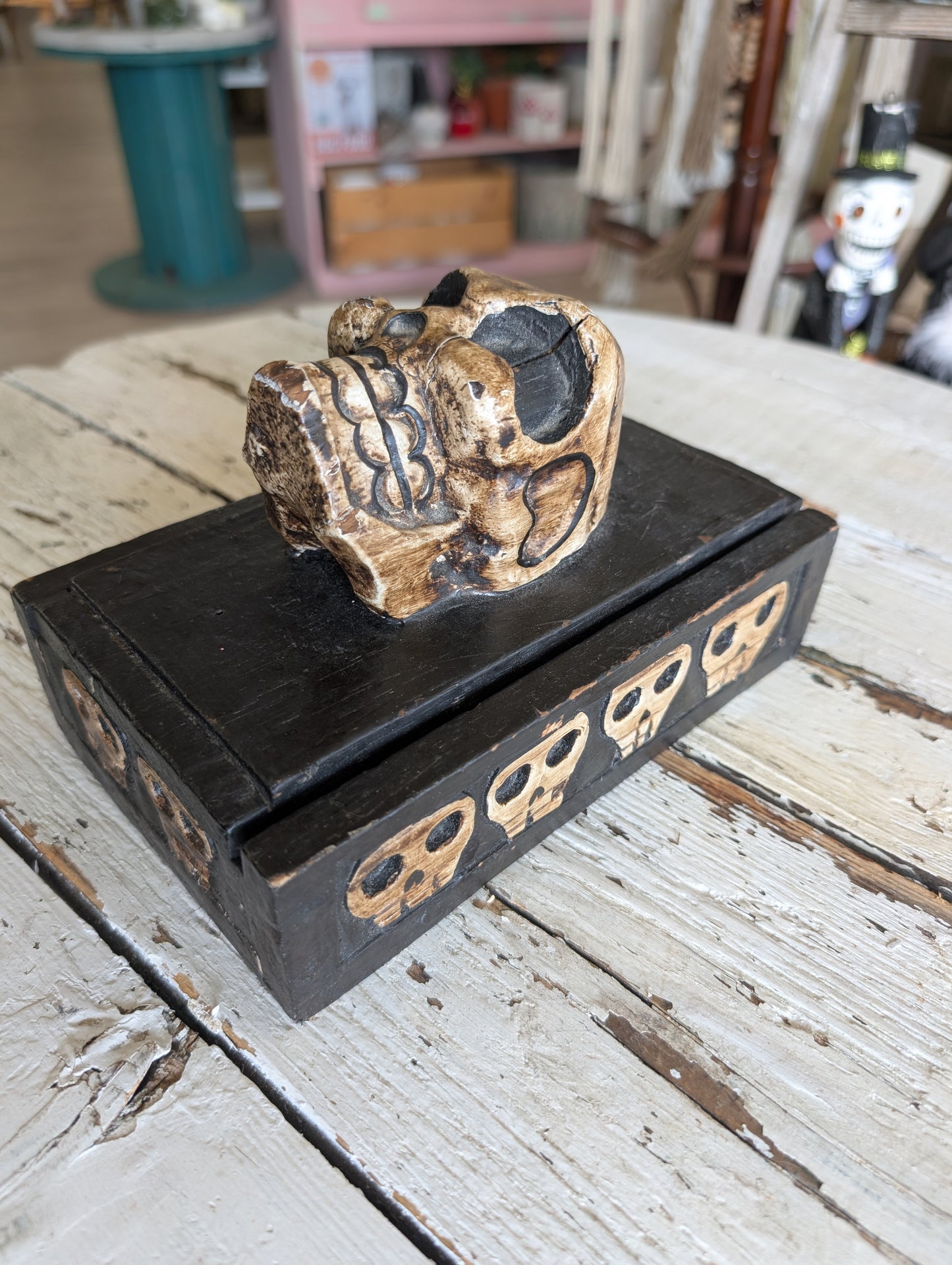 Skull wooden box