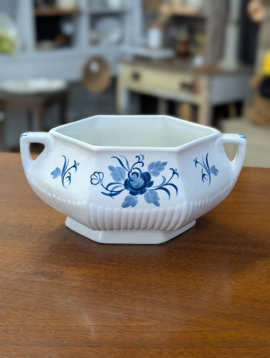 Blue flower small dish