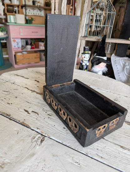 Skull wooden box