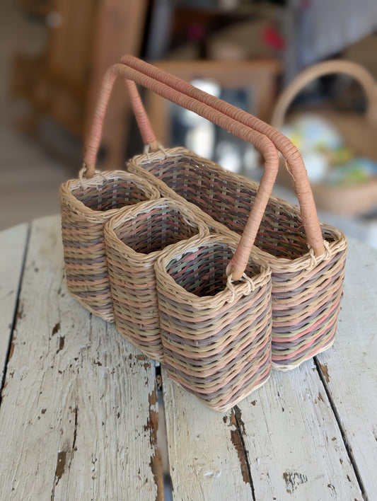 Wicker cutlery holder