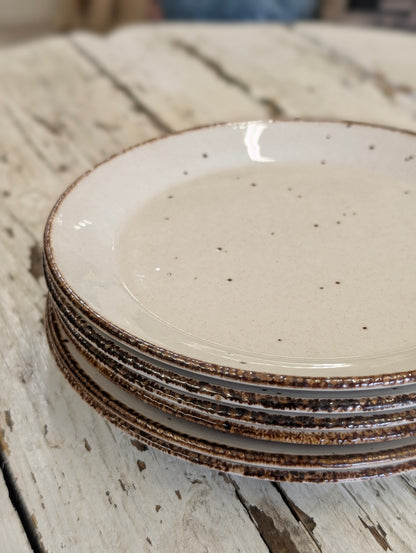 J&G Meakin Lifestyle dinnerware