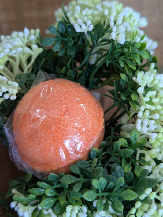 Peach bathbomb