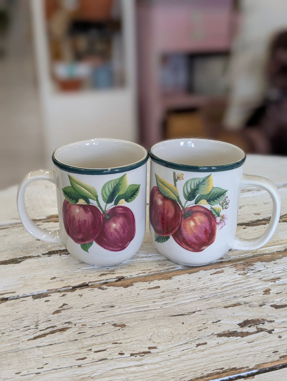 Apple mug