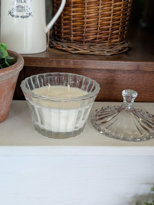 Soy candle in glass container - exhale